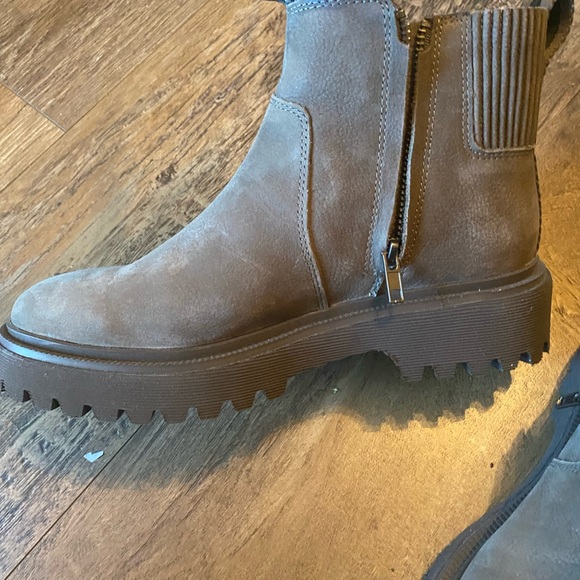 Madewell boots size 8 - Picture 11 of 13